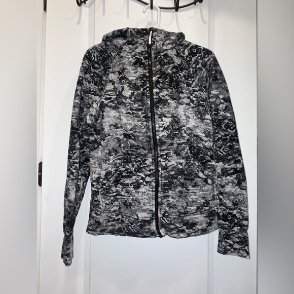 lululemon athletica Tops - Lululemon scuba hoodie